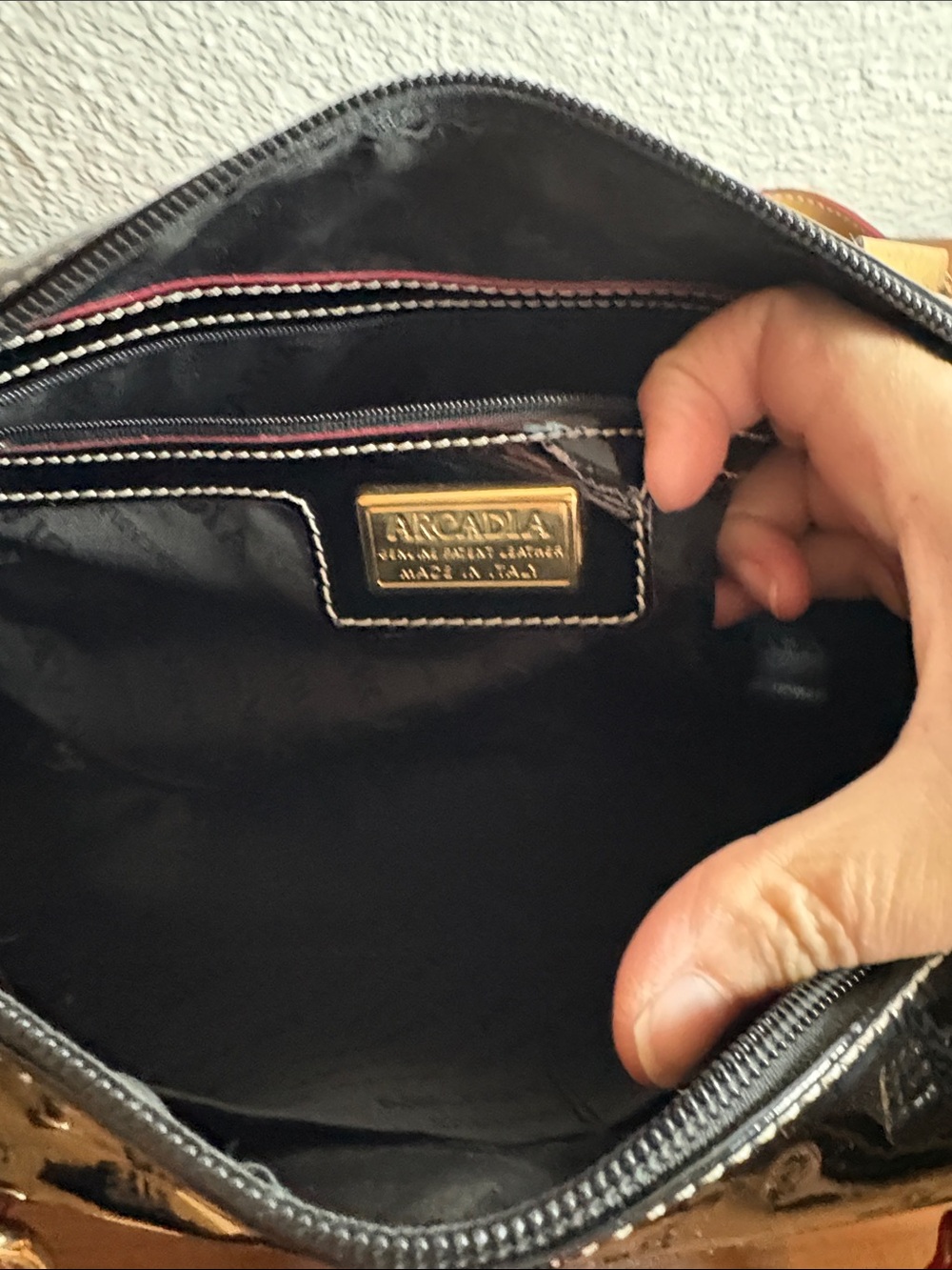 Arcadia Italian Black Genuine PATENT LEATHER Speedy Satchel - Picture 6 of 12